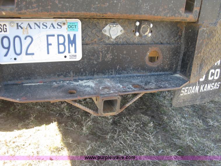 image for item J2882 1995 Ford F250 HD XLT SuperCab flatbed pickup truck