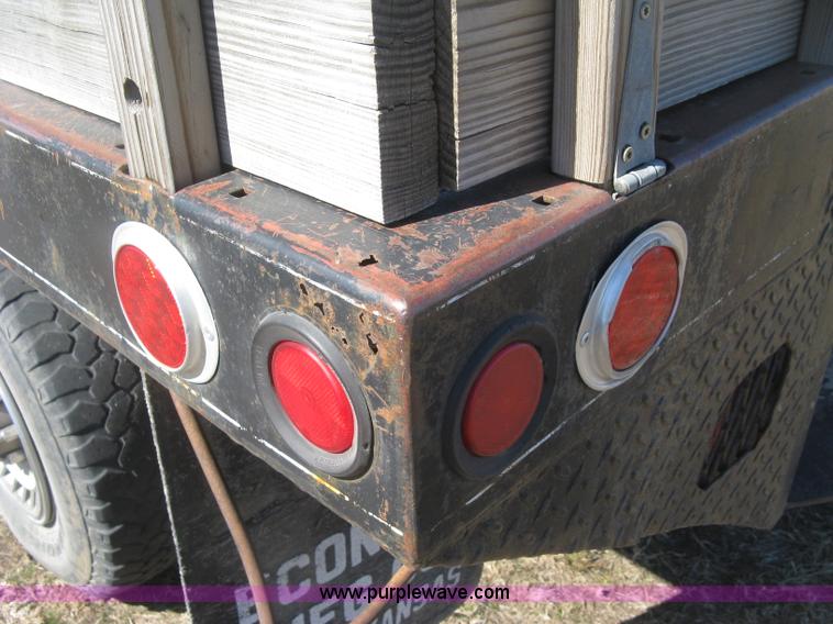 image for item J2882 1995 Ford F250 HD XLT SuperCab flatbed pickup truck