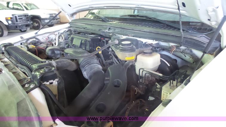 image for item J4738 2006 Ford F250 Super Duty pickup truck