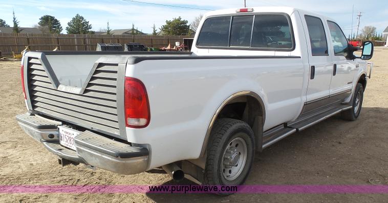 image for item J6207 1999 Ford F350 Super Duty Crew Cab pickup truck