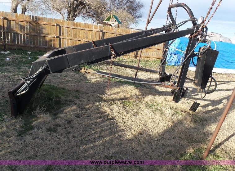 image for item J6208 Farm Hand F11 loader