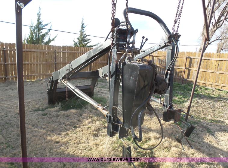 image for item J6208 Farm Hand F11 loader