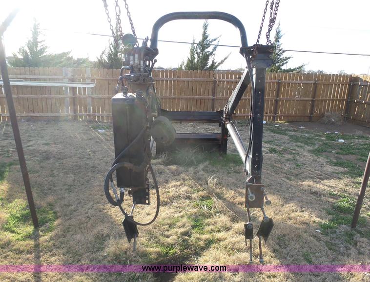 image for item J6208 Farm Hand F11 loader