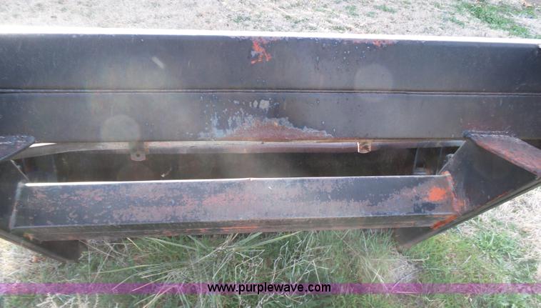 image for item J6208 Farm Hand F11 loader