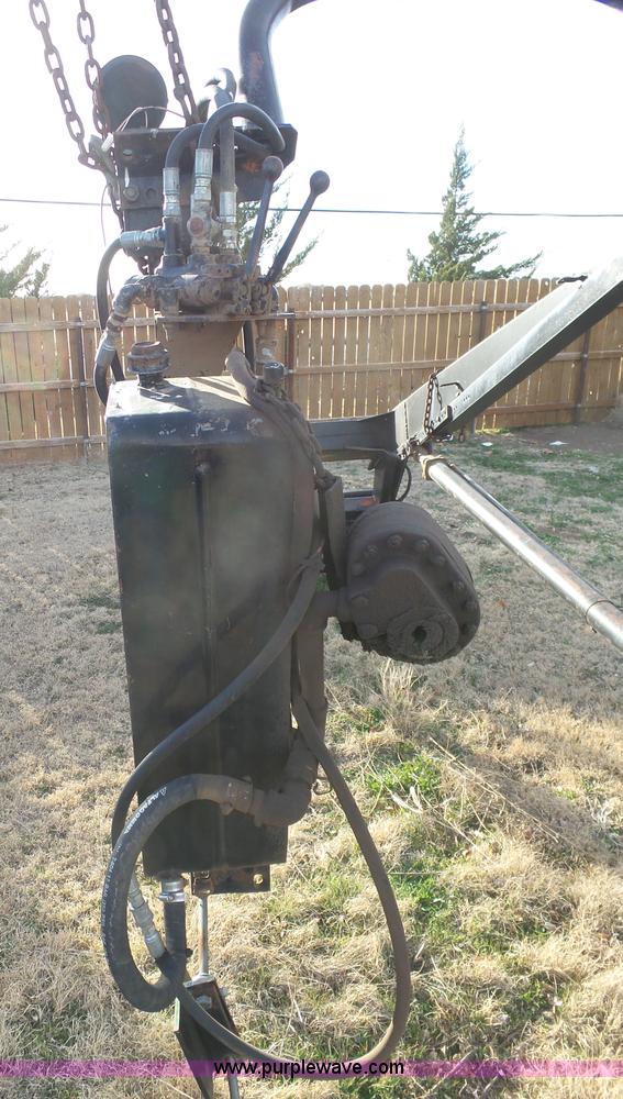 image for item J6208 Farm Hand F11 loader