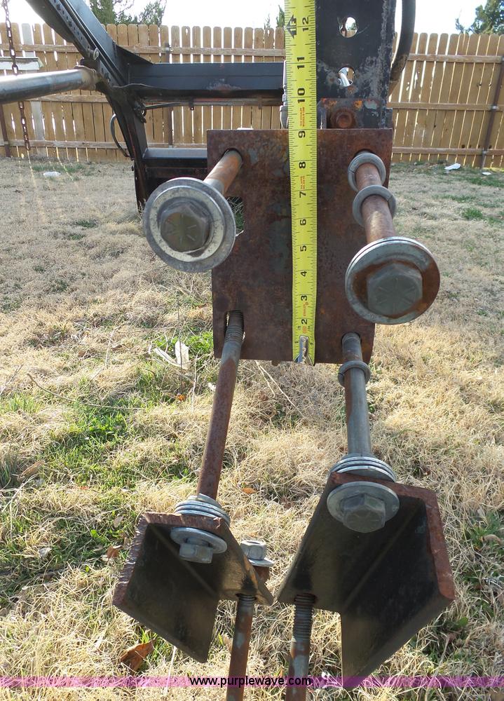 image for item J6208 Farm Hand F11 loader