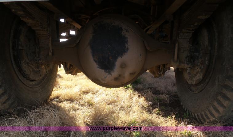 image for item J6209 1978 International Cargo Star 1950B dump truck