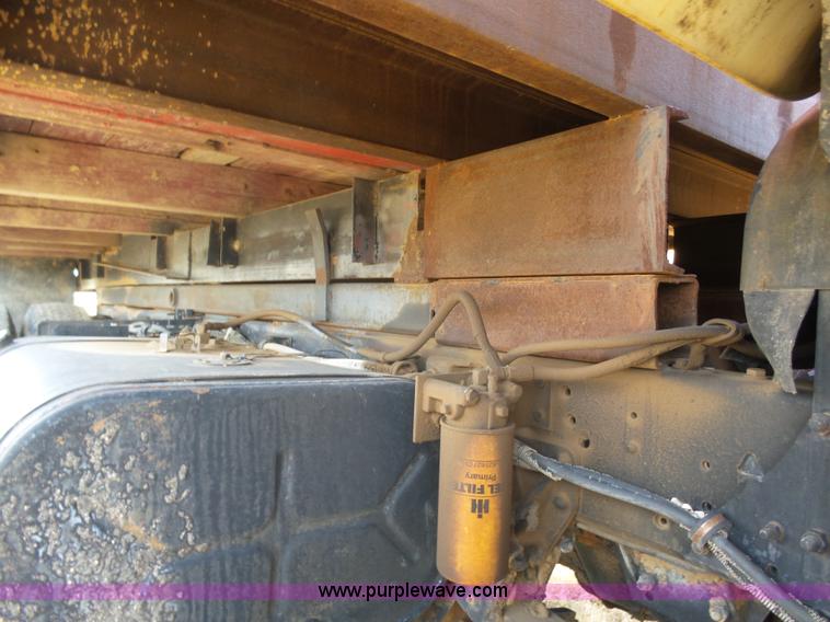 image for item J6209 1978 International Cargo Star 1950B dump truck