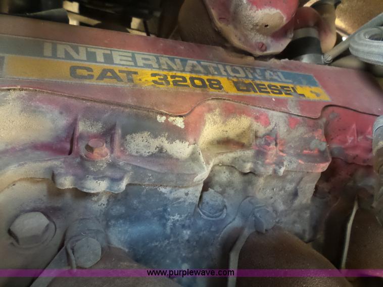 image for item J6209 1978 International Cargo Star 1950B dump truck