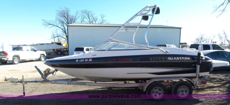image for item J7574 2007 Glastron GXL-205 boat