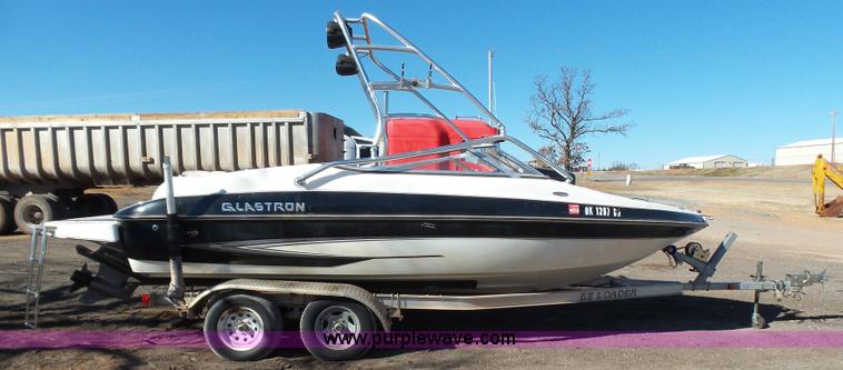 image for item J7574 2007 Glastron GXL-205 boat