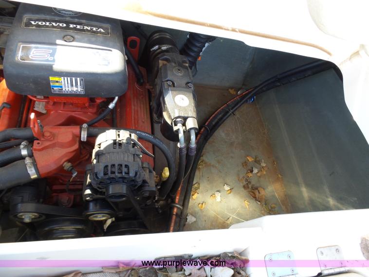 image for item J7574 2007 Glastron GXL-205 boat