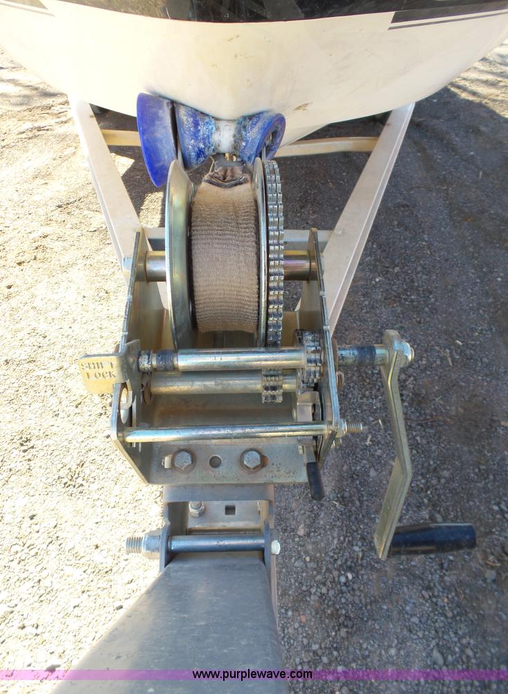 image for item J7574 2007 Glastron GXL-205 boat