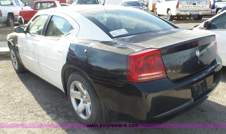 image for item J7669 2008 Dodge Charger SE