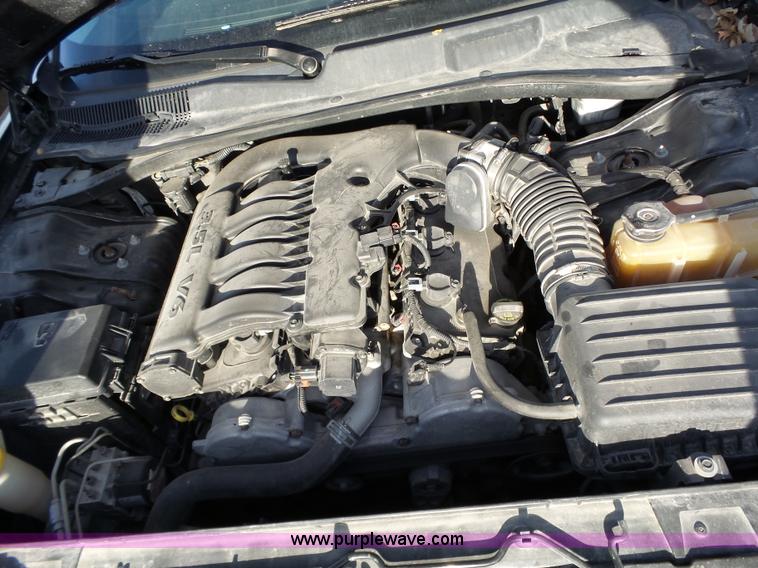 image for item J7669 2008 Dodge Charger SE