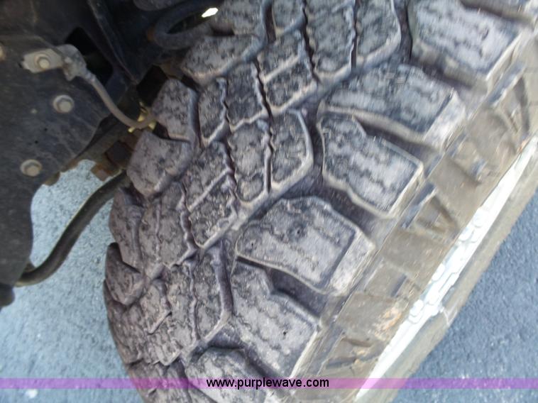 image for item J7686 2009 Ford F250 Super Duty pickup truck