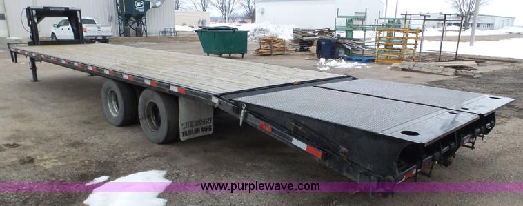 image for item J8846 2014 Titan equipment trailer