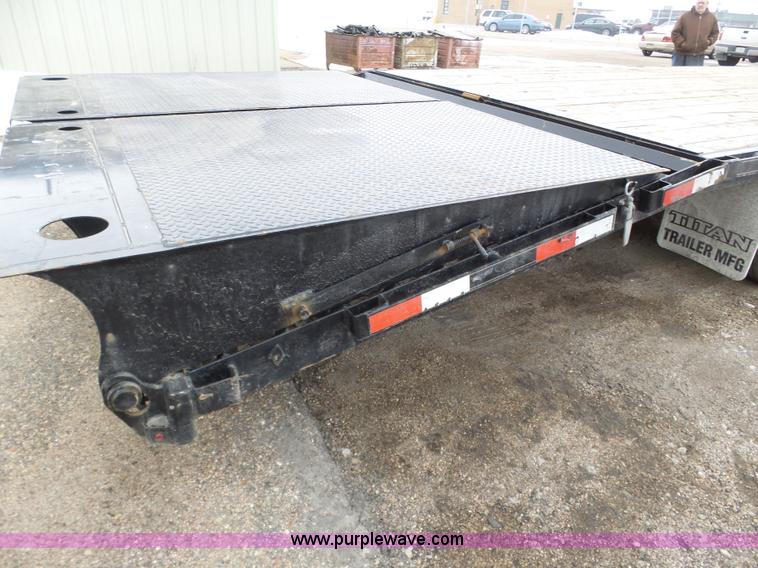 image for item J8846 2014 Titan equipment trailer