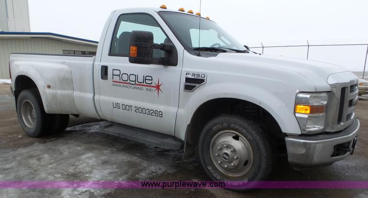 image for item J8847 2008 Ford F350 Super Duty XLT pickup truck