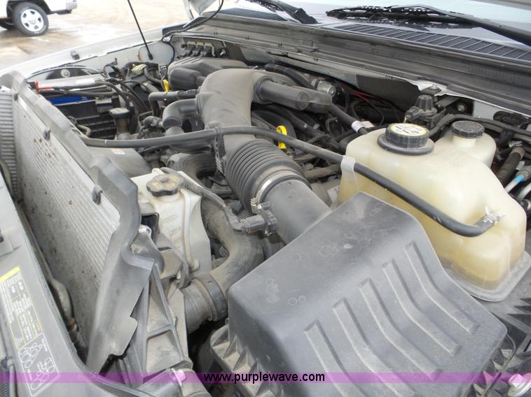 image for item J8847 2008 Ford F350 Super Duty XLT pickup truck