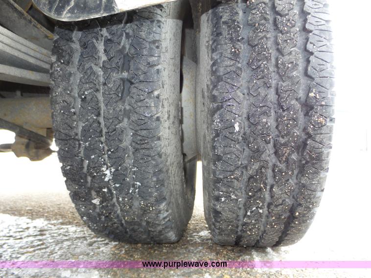 image for item J8847 2008 Ford F350 Super Duty XLT pickup truck