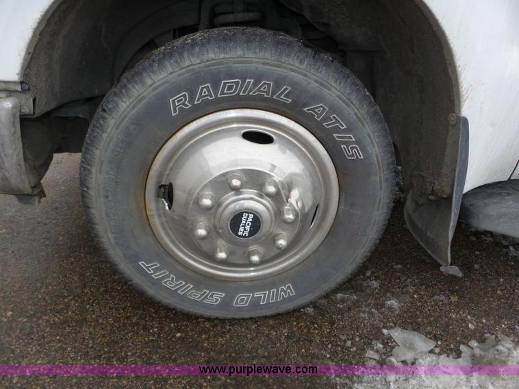 image for item J8847 2008 Ford F350 Super Duty XLT pickup truck