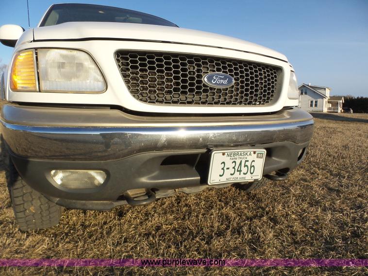 image for item J8894 2000 Ford F150 XLT 7700 SuperCab pickup truck