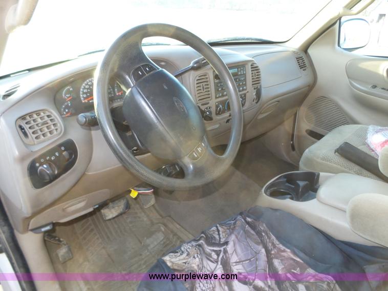 image for item J8894 2000 Ford F150 XLT 7700 SuperCab pickup truck