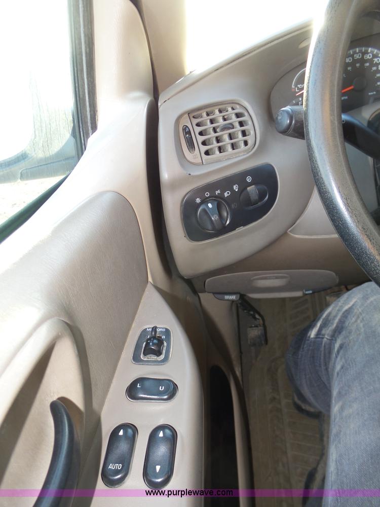 image for item J8894 2000 Ford F150 XLT 7700 SuperCab pickup truck