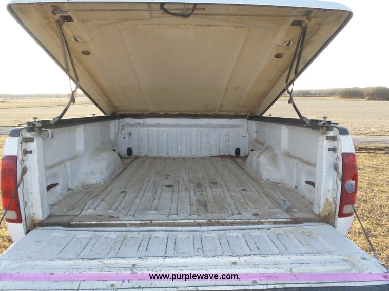 image for item J8894 2000 Ford F150 XLT 7700 SuperCab pickup truck