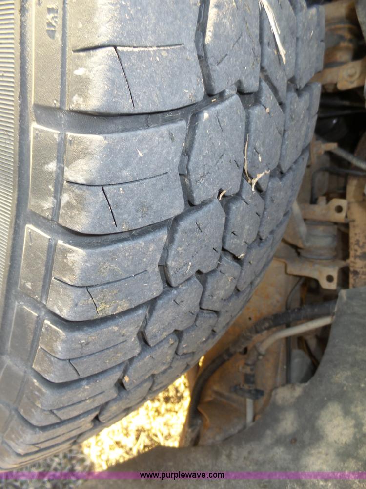 image for item J8894 2000 Ford F150 XLT 7700 SuperCab pickup truck