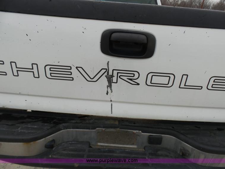 image for item K4259 2007 Chevrolet Silverado 2500 pickup truck