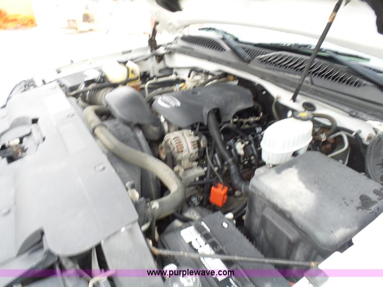 image for item K4259 2007 Chevrolet Silverado 2500 pickup truck