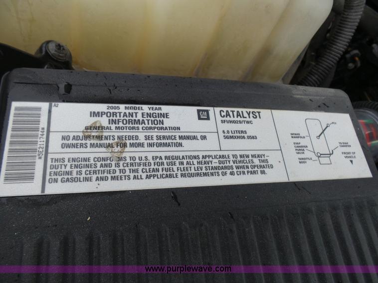 image for item K4260 2005 Chevrolet Silverado 2500HD pickup truck