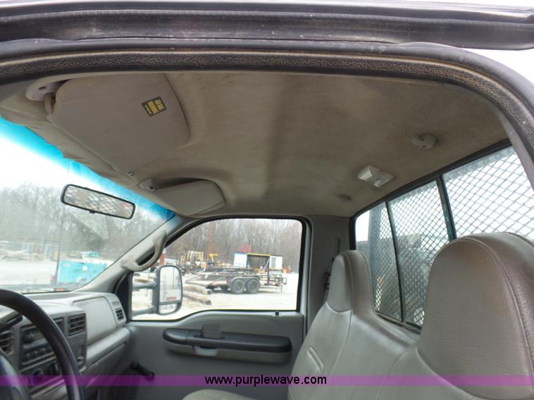 image for item K4266 1999 Ford F350 Super Duty XL flatbed pickup truck