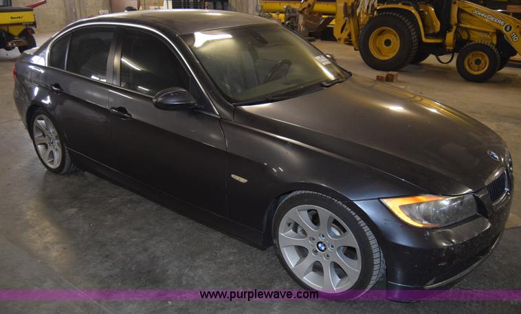 image for item K4378 2006 BMW 3-Series 330i