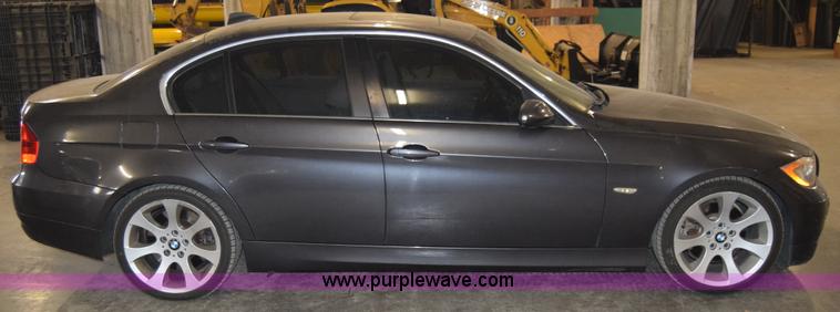 image for item K4378 2006 BMW 3-Series 330i