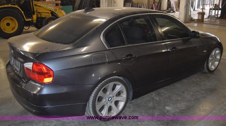 image for item K4378 2006 BMW 3-Series 330i