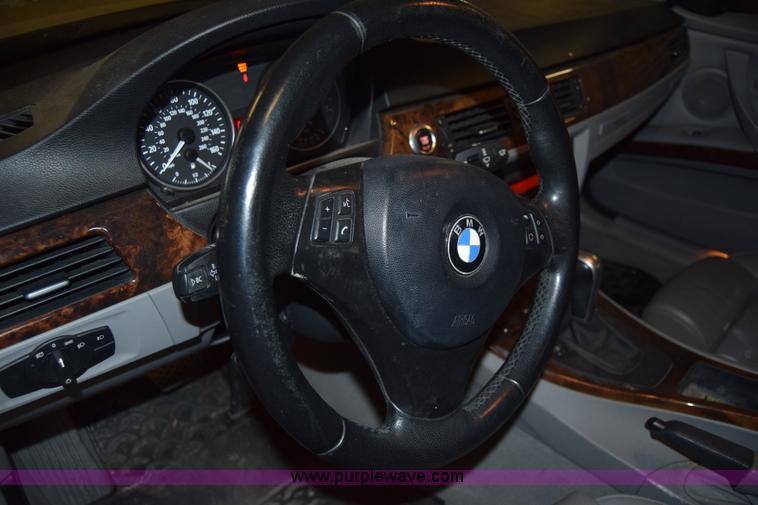 image for item K4378 2006 BMW 3-Series 330i