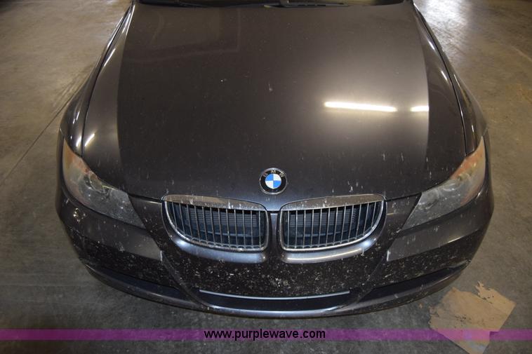 image for item K4378 2006 BMW 3-Series 330i