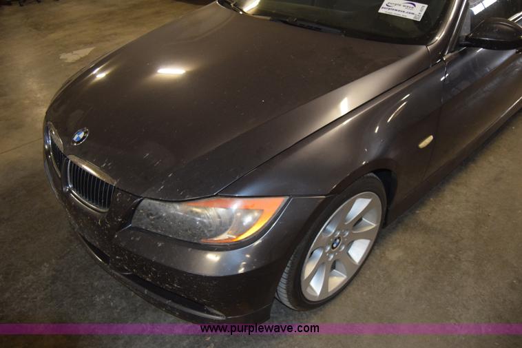 image for item K4378 2006 BMW 3-Series 330i