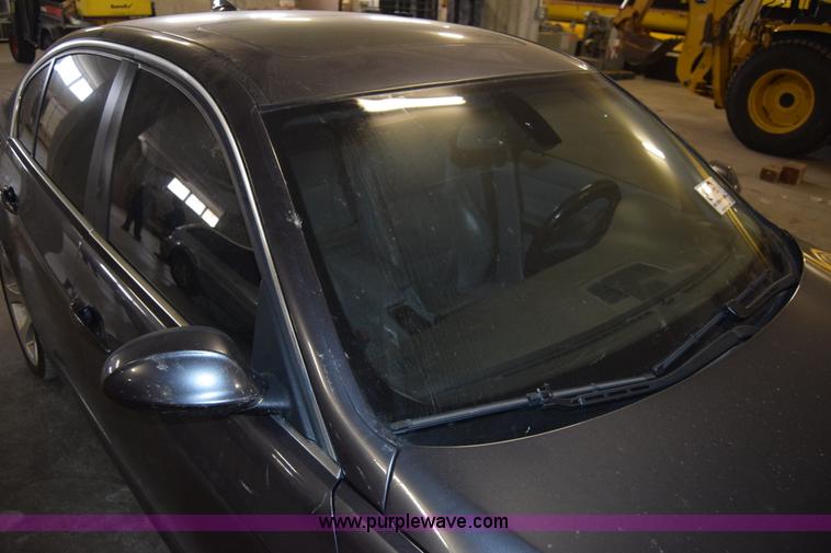 image for item K4378 2006 BMW 3-Series 330i