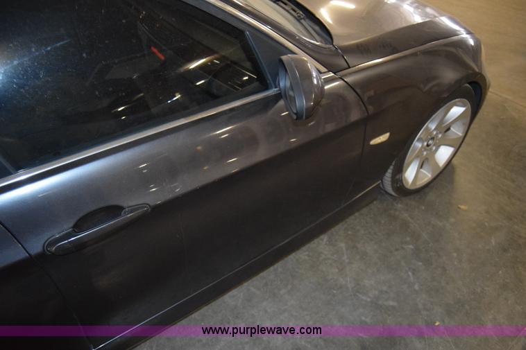 image for item K4378 2006 BMW 3-Series 330i