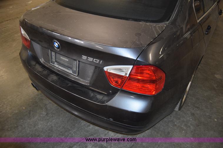 image for item K4378 2006 BMW 3-Series 330i