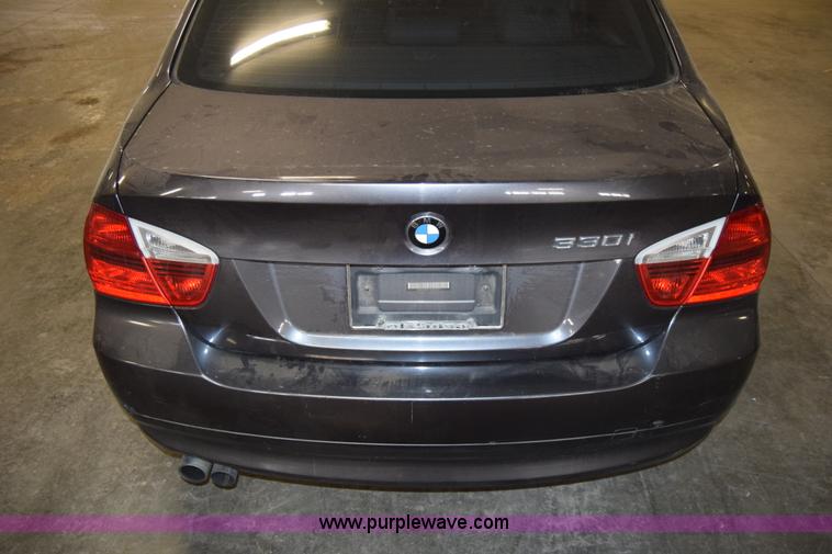 image for item K4378 2006 BMW 3-Series 330i