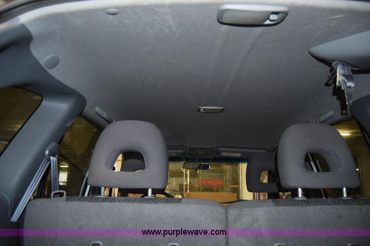 image for item K4379 2001 Toyota RAV4 SUV