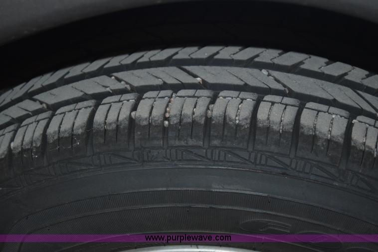 image for item K4379 2001 Toyota RAV4 SUV