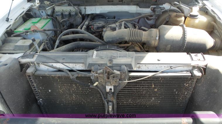 image for item K5047 2006 Ford F150 pickup truck