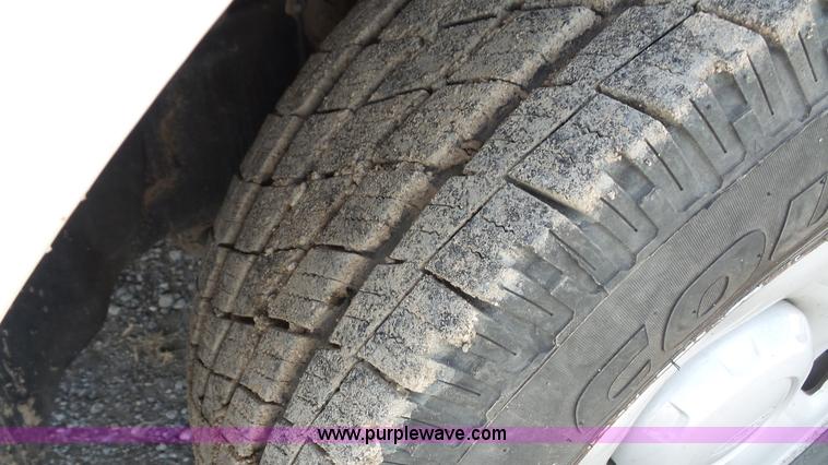 image for item K5047 2006 Ford F150 pickup truck