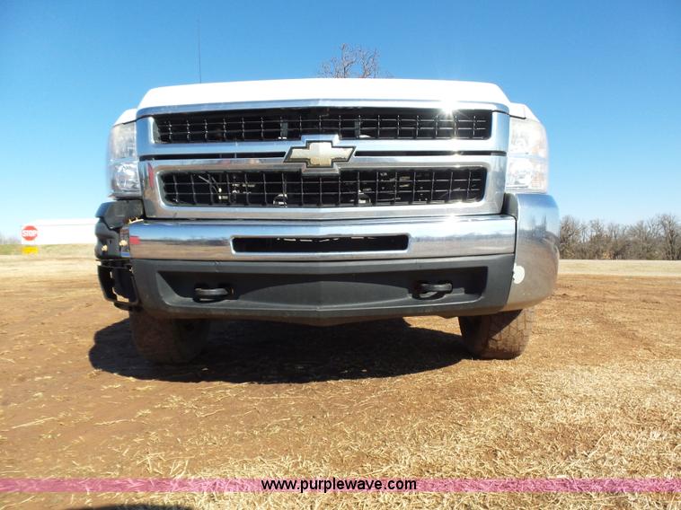 image for item K5773 2007 Chevrolet Silverado 2500HD Ext. Cab pickup truck